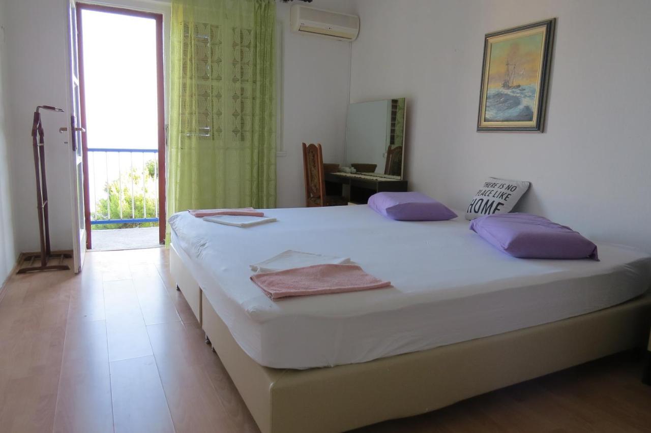 Apartments Feral 2 Baška Voda Zewnętrze zdjęcie