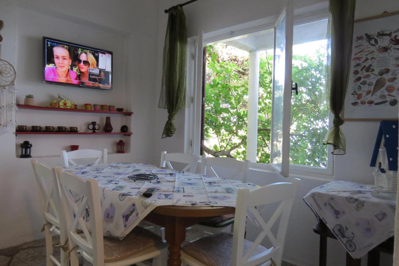 Apartments Feral 2 Baška Voda Zewnętrze zdjęcie