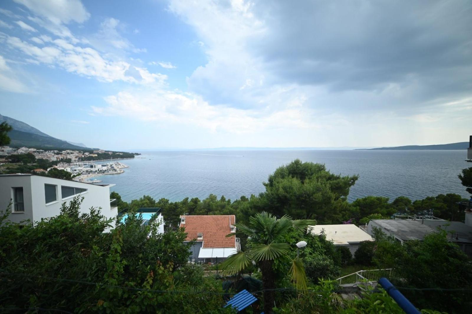Apartments Feral 2 Baška Voda Zewnętrze zdjęcie
