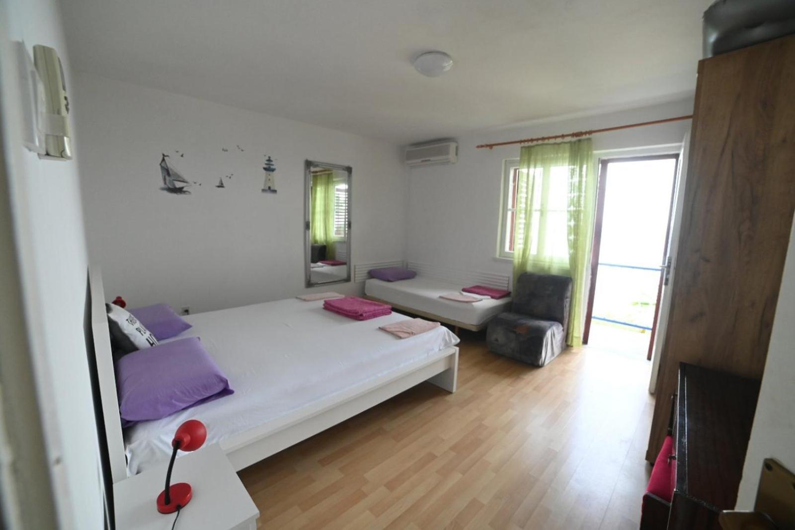 Apartments Feral 2 Baška Voda Zewnętrze zdjęcie