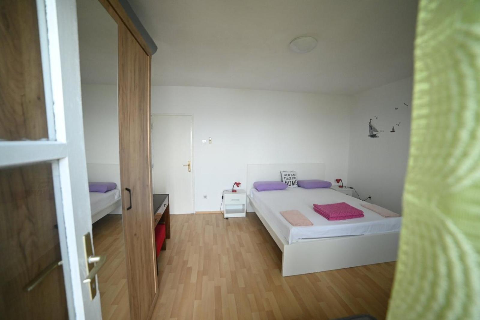 Apartments Feral 2 Baška Voda Zewnętrze zdjęcie